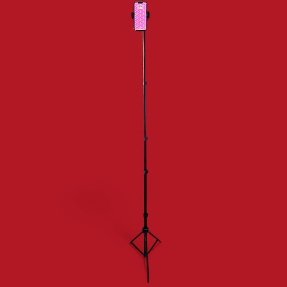 Sensyne Other - NIB 72” Tripod Adjustable with Remote, Black